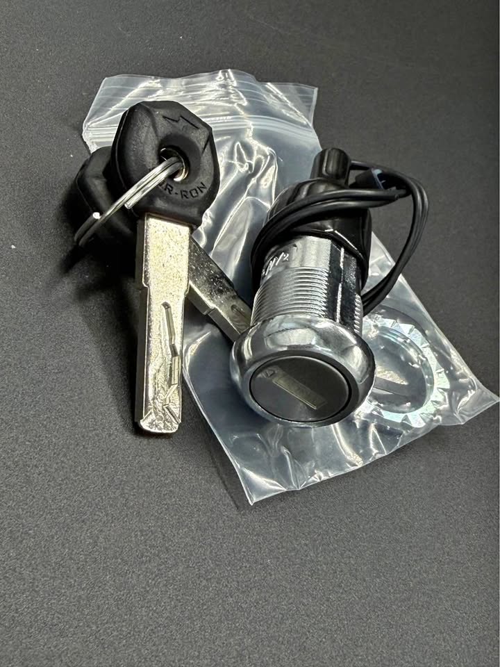 Surron Hyper Bee Lock Kit