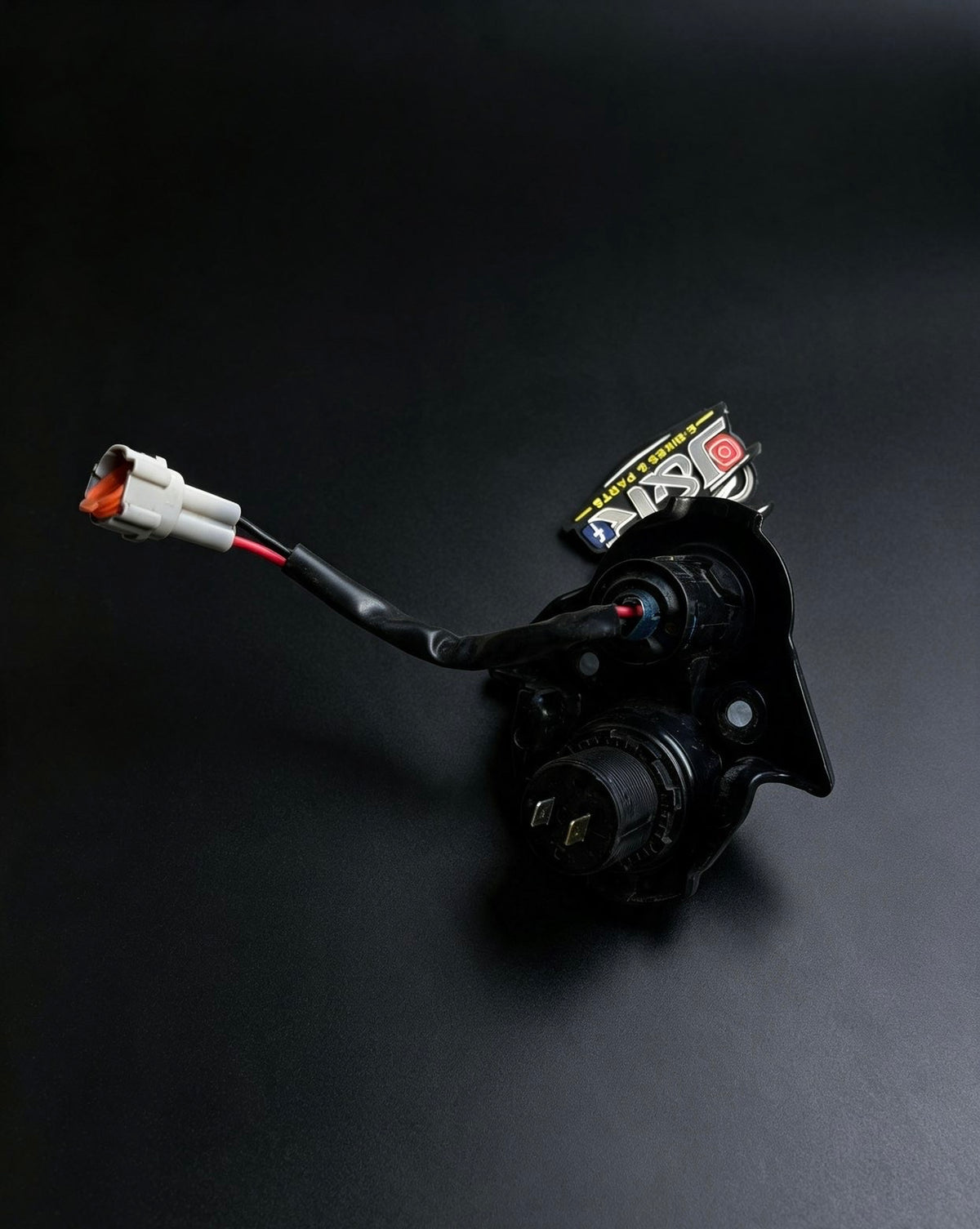 Surron Light Bee OEM Key/Housing/USB - Used