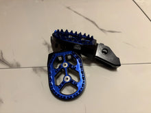 Surron Ultra Bee J&R V2 FootPegs